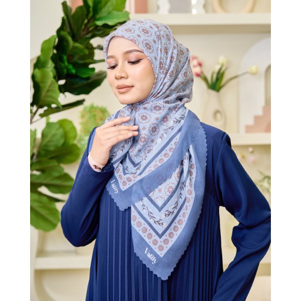Valily Tudung Bawal Cotton Voile Essaouira - Aira Slate - Image 2
